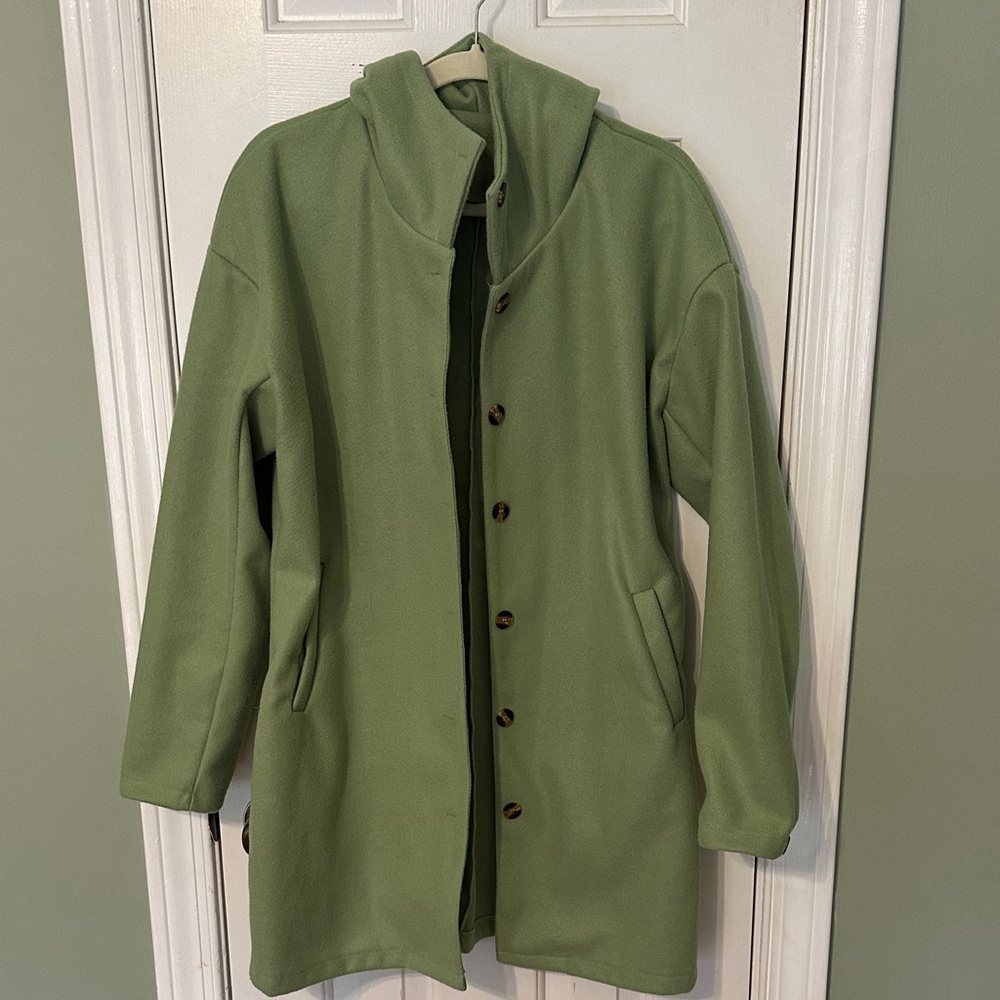 Women’s Green Button-Up Winter Coat